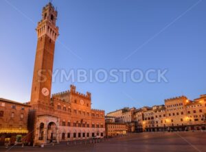 Piazza del Campo in the old town Siena, Tuscany, Italy - GlobePhotos - royalty free stock images
