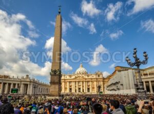 Prayers in fron of St Peter’s Basilica, Vatican City - GlobePhotos - royalty free stock images
