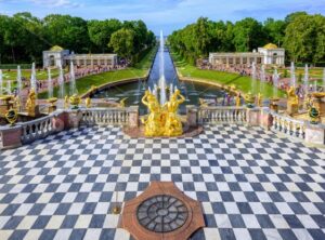 Peterhof Palace park, Saint Petersburg, Russia - GlobePhotos - royalty free stock images