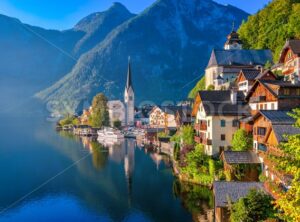 Hallstatt idyllic alpine lake village, Austria