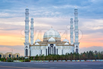 Astana, Kasakhstan, beautiful white Hazrat Sultan mosque on sunset Stock Photo